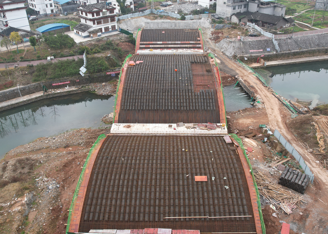 龍山縣民安街道城市棚戶區(qū)改造項目二期及配套基礎設施項目（二期）工程